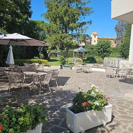 Hotel Park Dei Massimi Rome